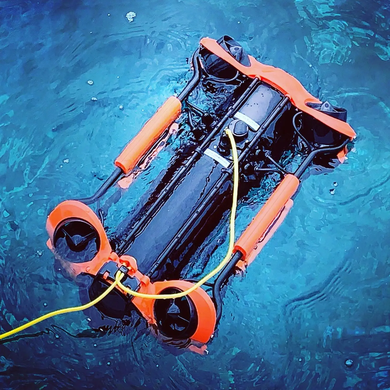 水中撮影用ドローンCHASING M2 PRO